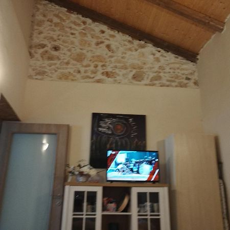 Spartis House 50M From The Beach Hriszí Aktí Haniá Kültér fotó